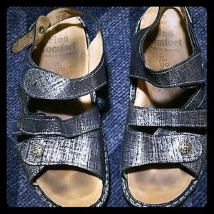 FINN comfort  Lava Doyle Sandals